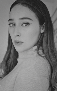 Alycia Debnam Carey E9xdTlqA_o