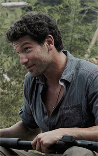 Jon Bernthal  U3TyaaFS_o