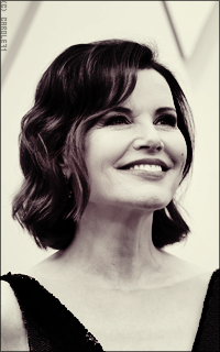 Geena Davis BIxAJkG3_o