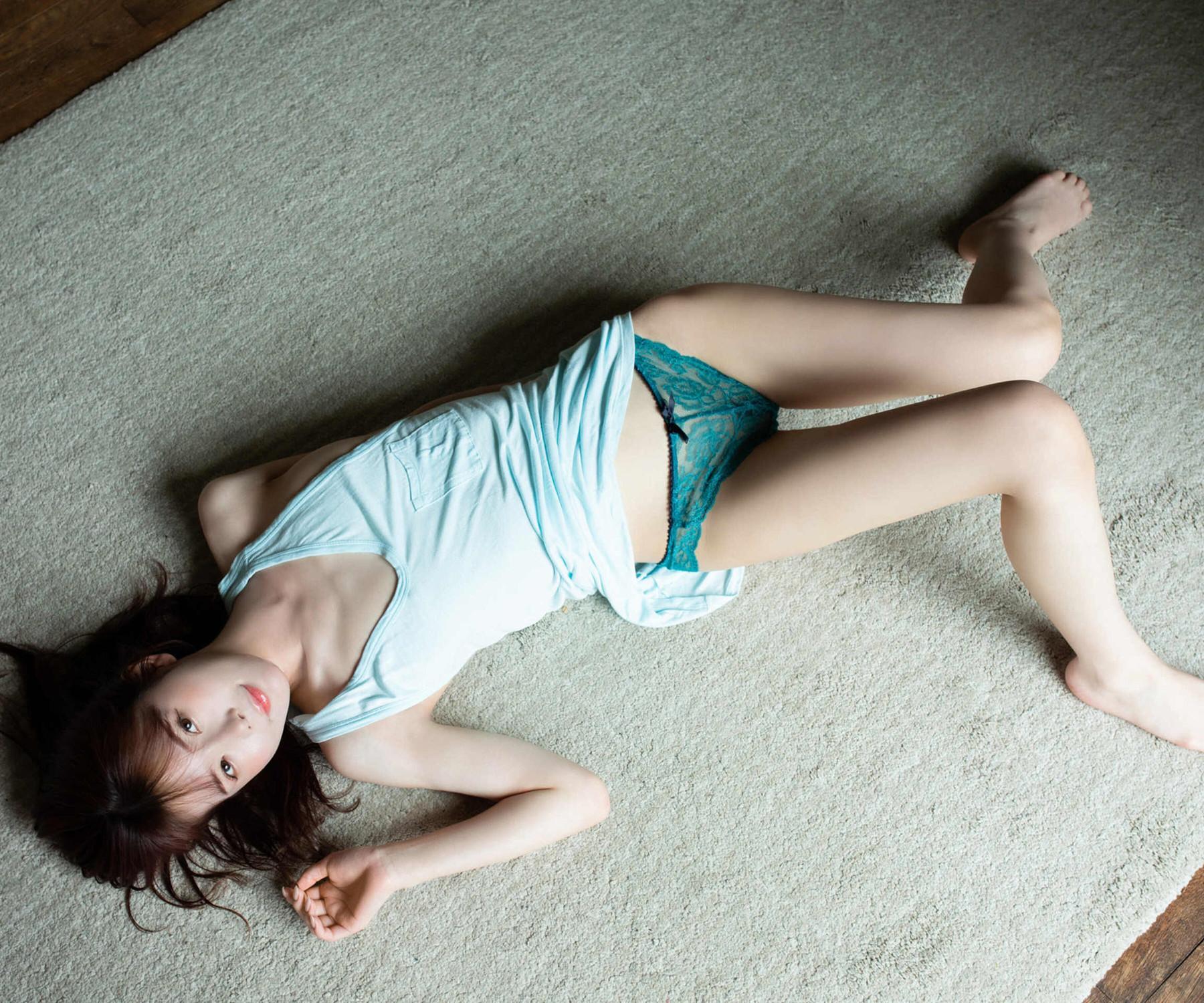 MIRU みる, 写真集 「甘い生活」 Set.02(9)