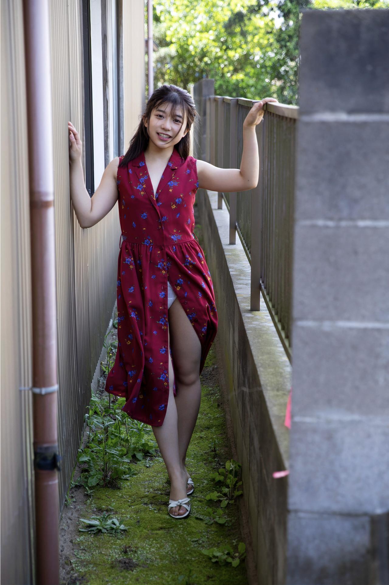 Niko Kawago 川越にこ, 週刊ポストデジタル写真集 「うぶな瞳に恋してる」 Set.01(1)