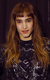 Sofia Boutella VeuW7h8f_o