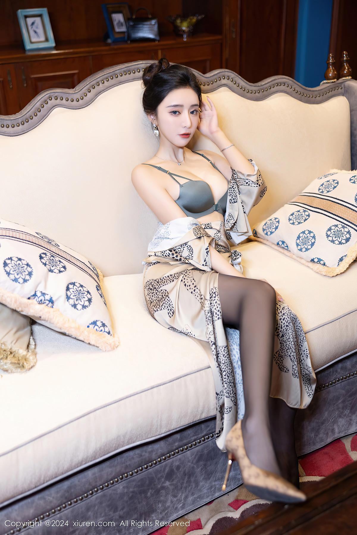 XiuRen秀人网 No.8510 王馨瑶yanni(30)