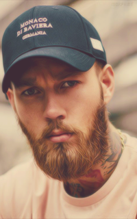 Billy Huxley - Page 7 XxhjWnQ1_o