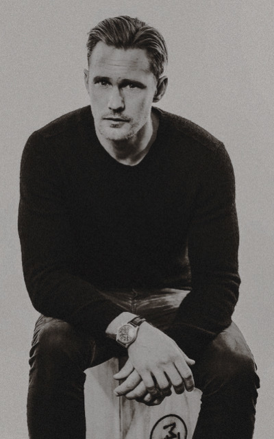 1970 - Alexander Skarsgard  BjFUc0ig_o