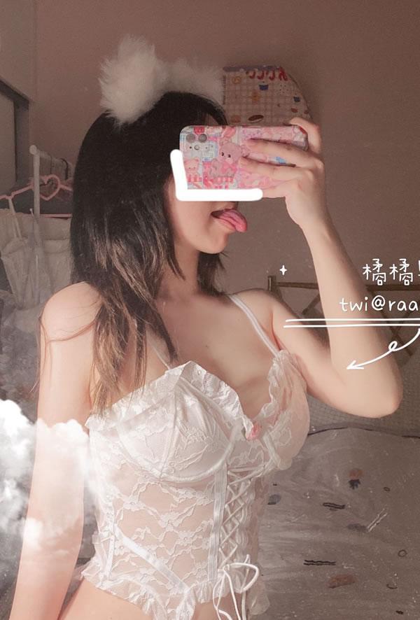 推特美女橘橘果儿@raaaabyy尺度私拍图集(8)