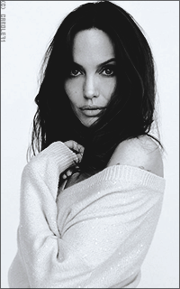 Angelina Jolie SxzbW7Qt_o