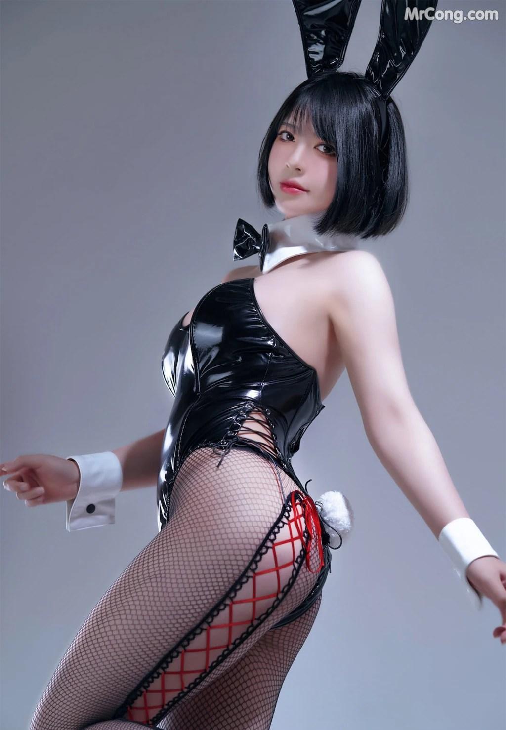 Coser@半半子: Bunny Vol.02 (75 photos)