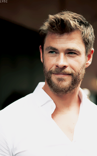 Chris Hemsworth YRFZ4J9i_o