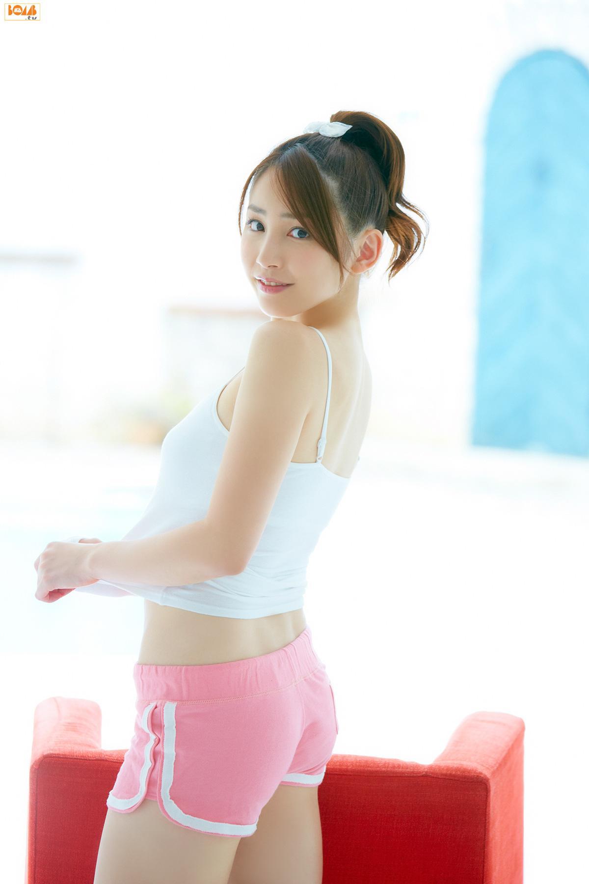 吉川友 Yuu Kikkawa 写真集 [Bomb.TV] 2012年10月号(14)