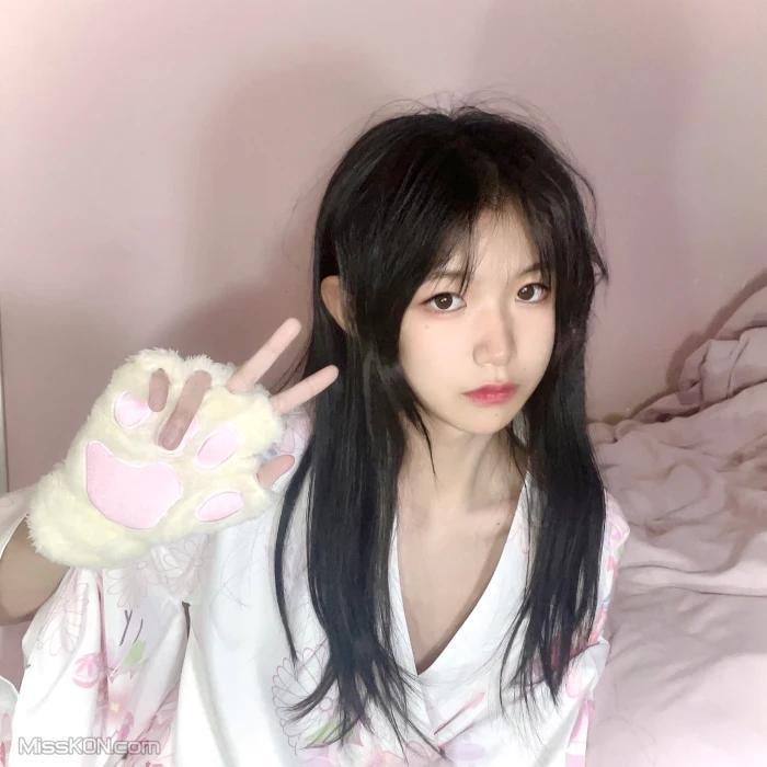 Coser@自整理福利姬: 六套合集 2024-10-22 (816 photos )(8)