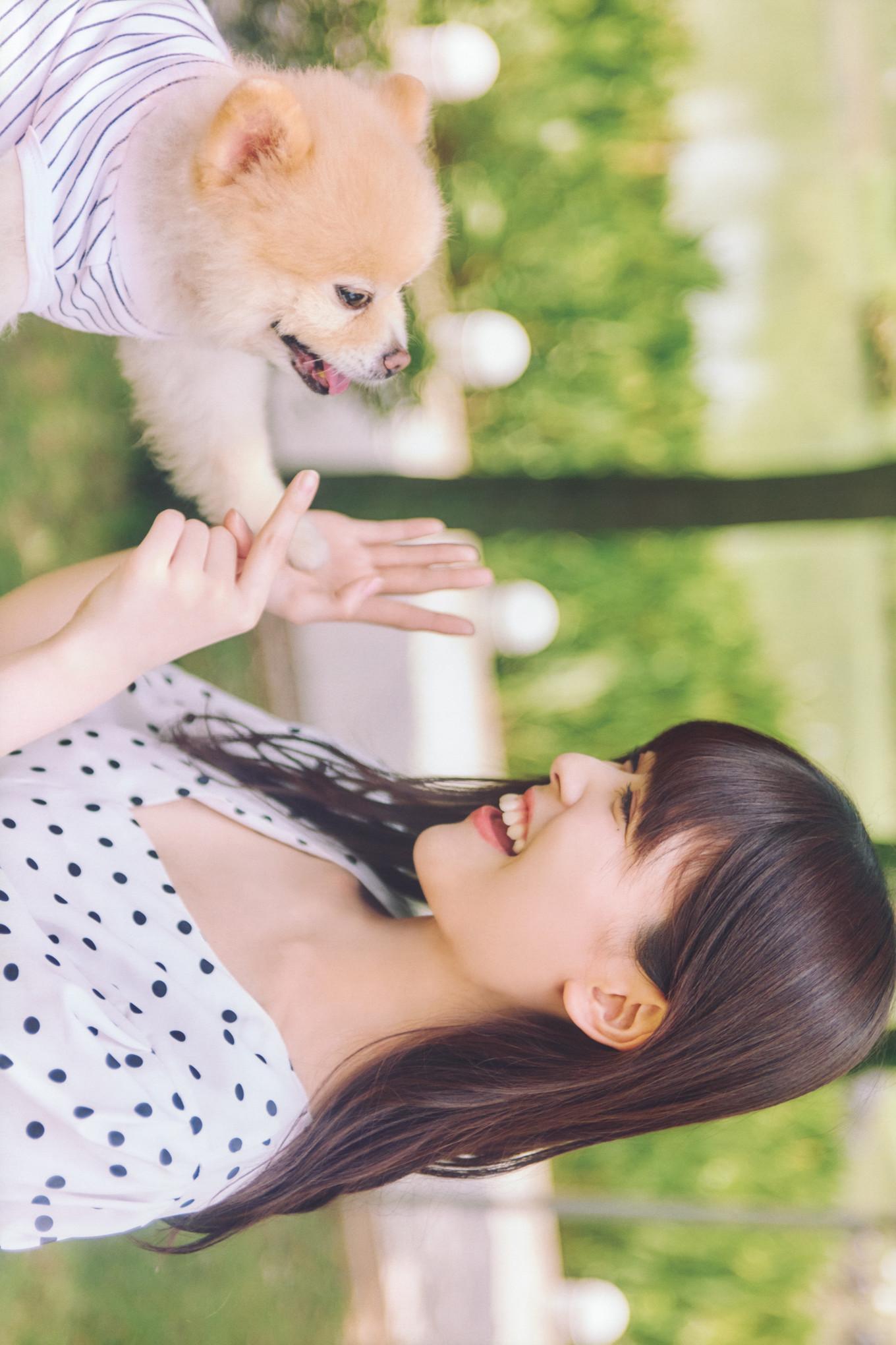 Renka Iwamoto 岩本蓮加, 1st写真集 「いたずらな風」 Set.04(21)
