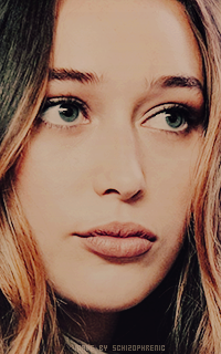 Alycia Debnam-Carey H6zxN25R_o