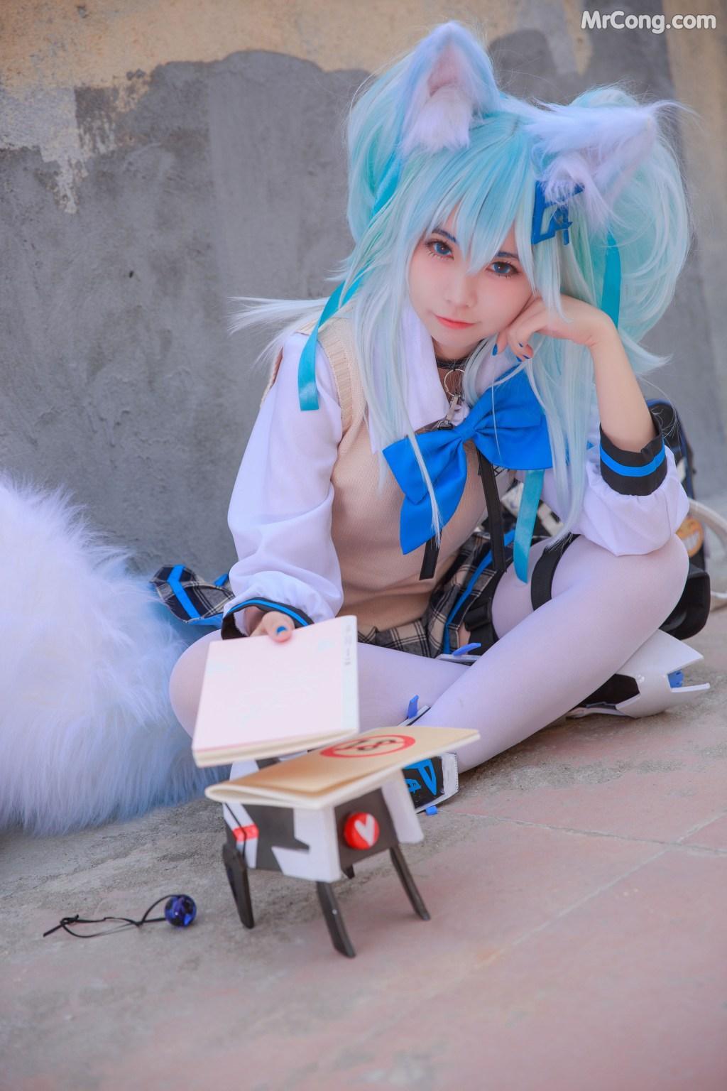 Coser@G44不会受伤 Vol.045: 少女前线 PA15校服 (33 photos)