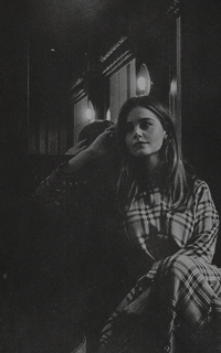 Jenna Coleman P3yrJjkr_o