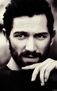 Michiel Huisman NLycOMRM_o