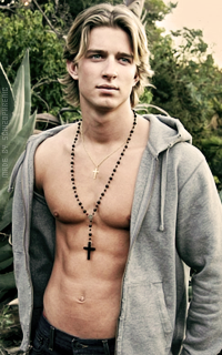 Drew Van Acker EqWJ8QbN_o