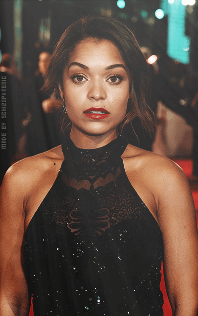 Antonia Thomas NS9FVC0L_o