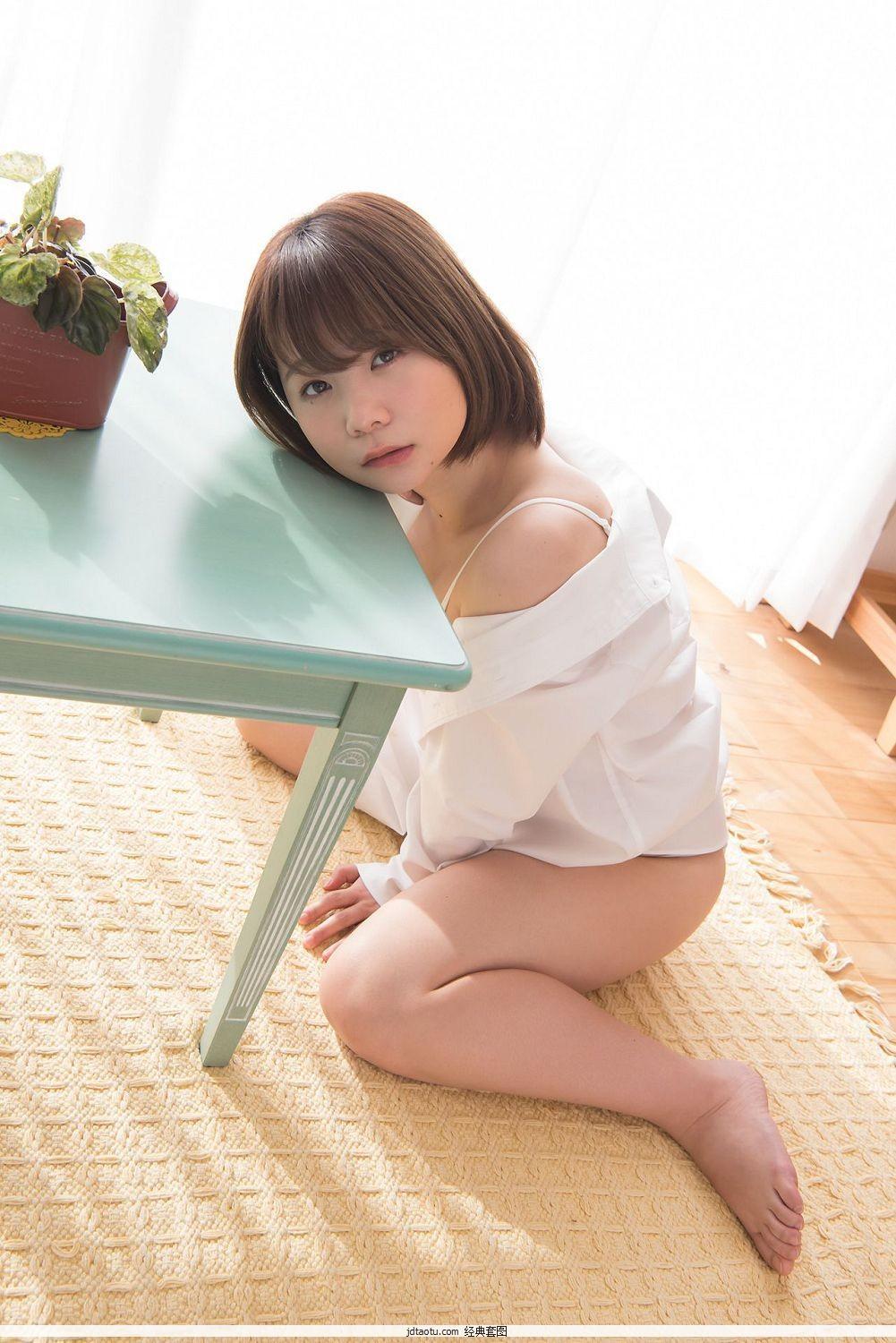 [Minisuka.tv] MANA 真奈 – 居家白衬衫少女(26)