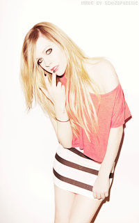 Avril Lavigne HFpgTomV_o