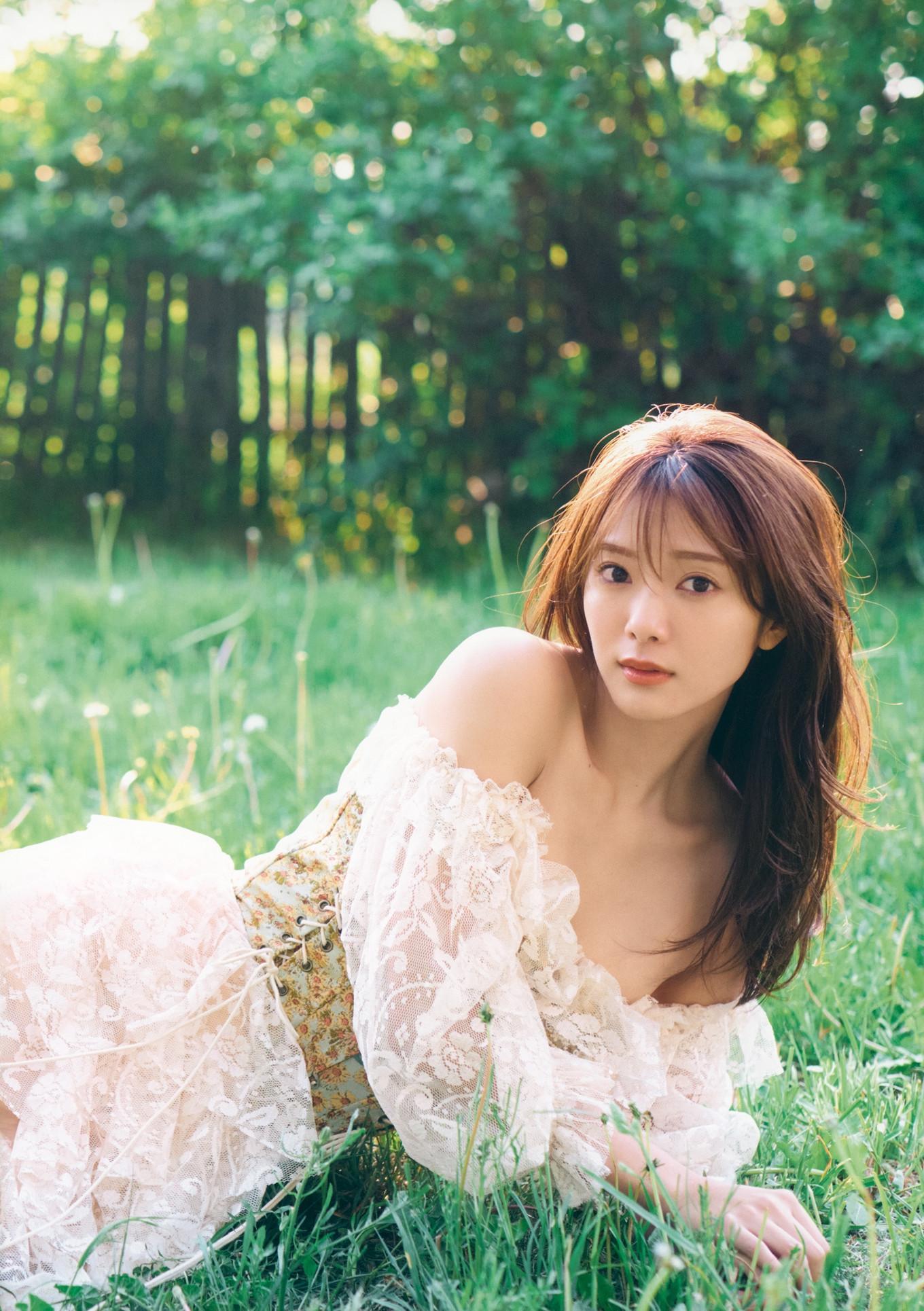 Hono Tamura 田村保乃, 2nd写真集 『隣の席になりたい』 Set.01(25)