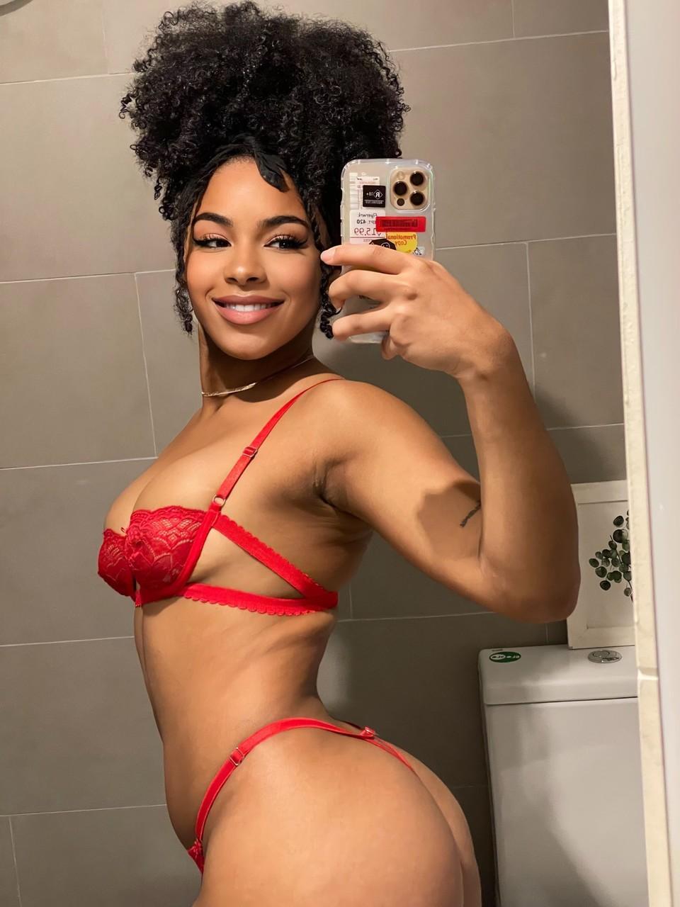 OnlyFans Paola Axo Paola Axo(7)