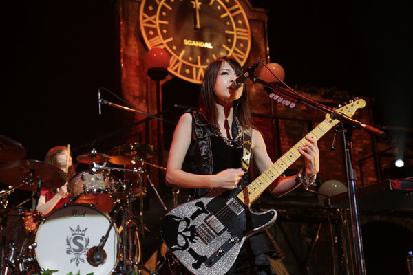 SCANDAL HALL TOUR 2012「Queens are trumps-Kirifuda wa Queen-」 7ZYFupCi_o