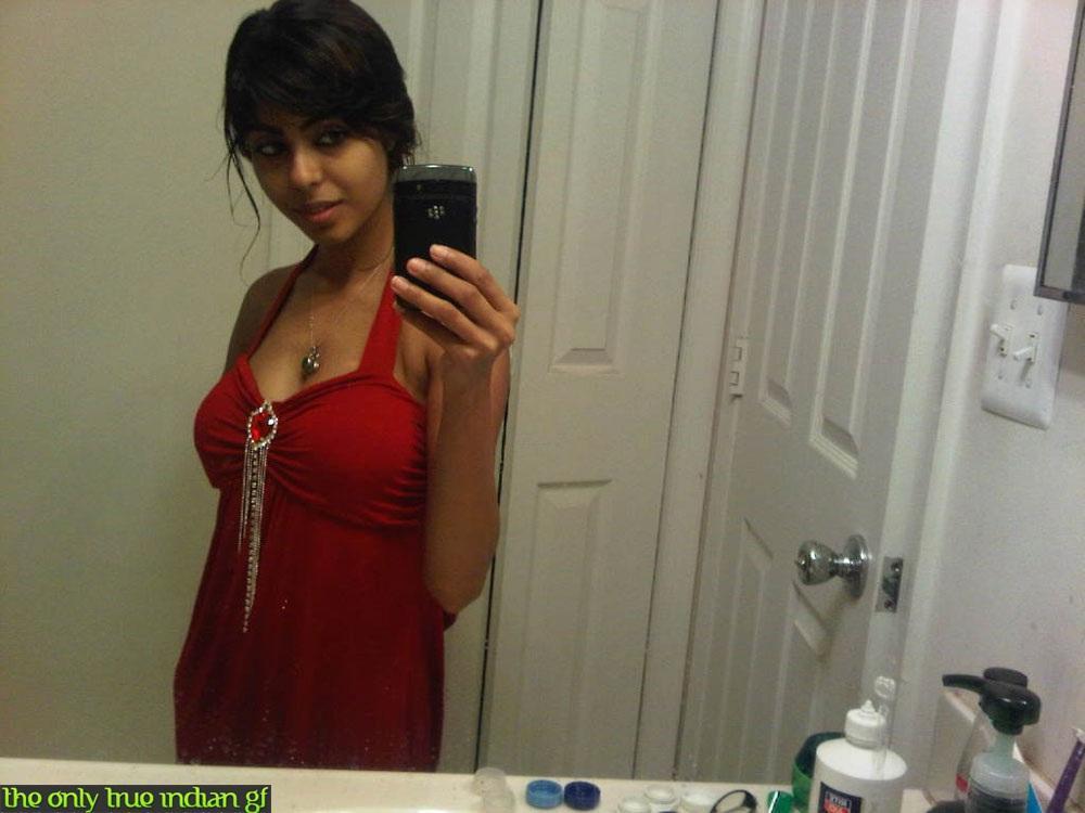 Indian female tales no nude self shots in the bathroom mirror(1)