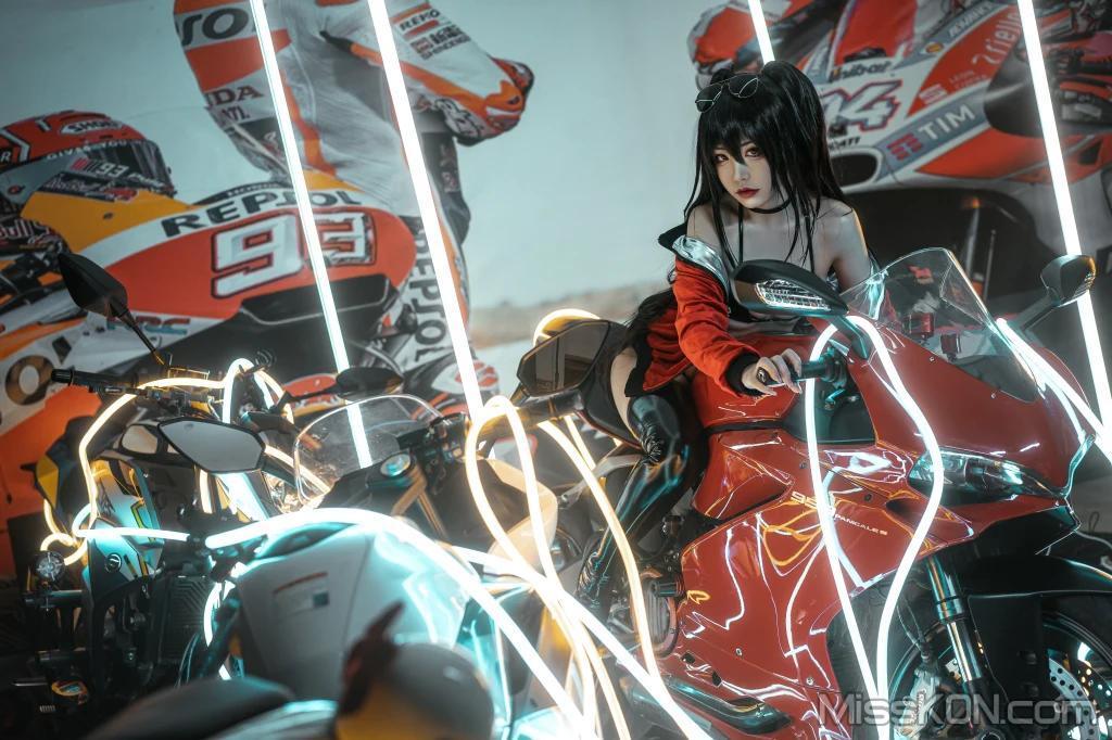 Coser@爆机少女喵小吉 (Nekokoyoshi): 碧蓝航线-大凤 (31 photos )(29)