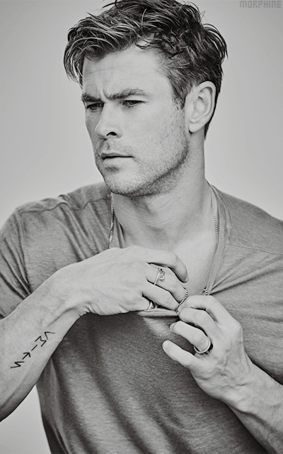 Chris Hemsworth SeIPVfo9_o