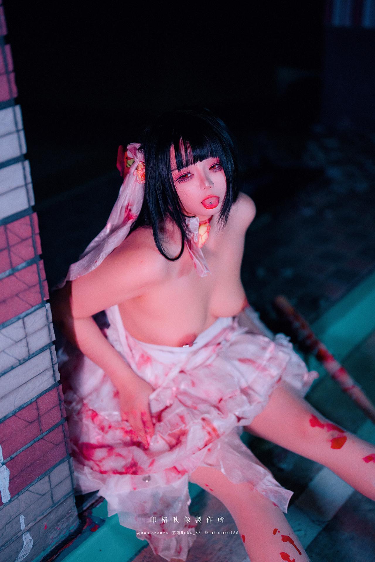 落落Raku, 写真集 孤独的玛丽 Lonely Mary(8)