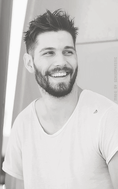 Casey Deidrick PkusiwQF_o