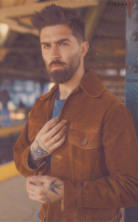 Chris John Millington - Page 5 BbSfW5FB_o