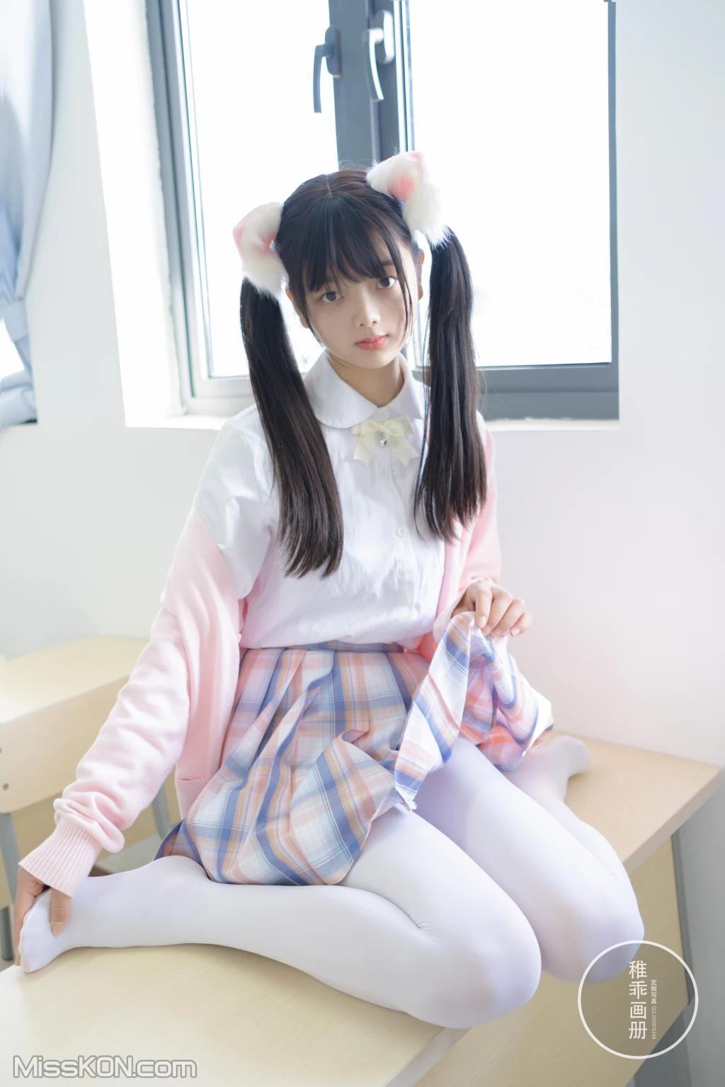 Coser@稚乖画册: 晴空04 夜夜 80d 白丝jk (63 photos )(40)