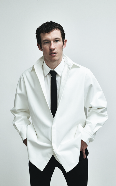 Callum Turner  KtC4TtWY_o