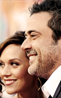 Jeffrey Dean Morgan JELJ64mV_o