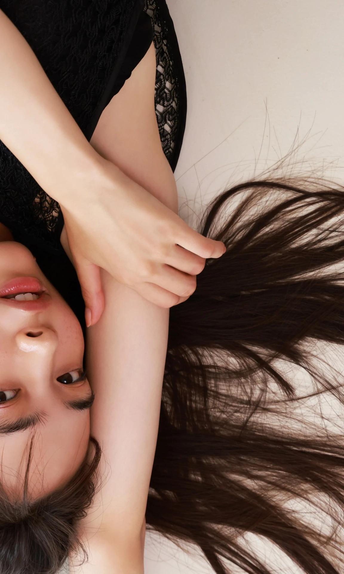 Hiroe Igeta 井桁弘恵, デジタル写真集 「BE{Free}」 Set.03(20)