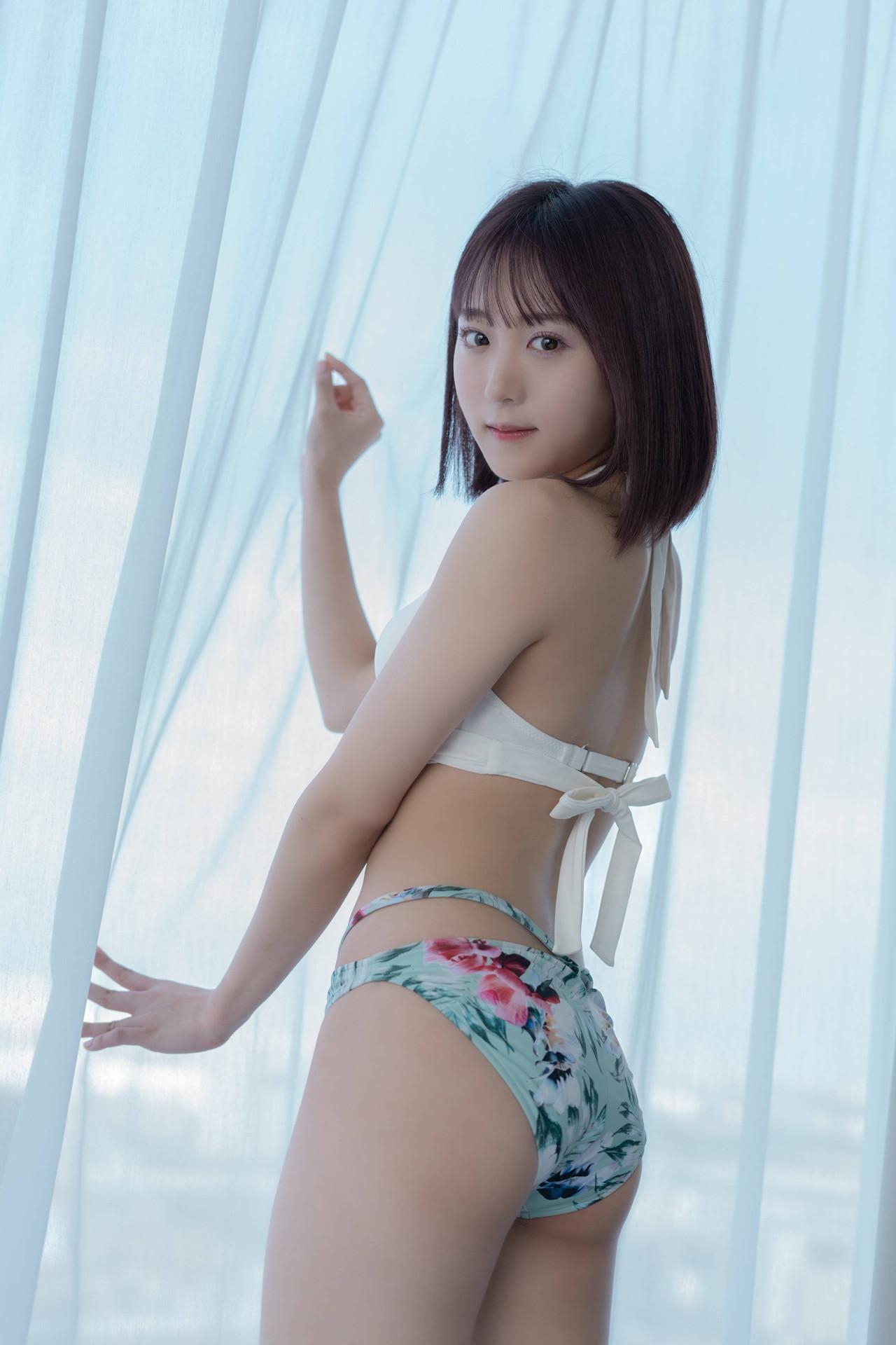 Nagisa Sakaguchi 坂口渚沙, 写真集 48Times Premium Album Set.02(10)