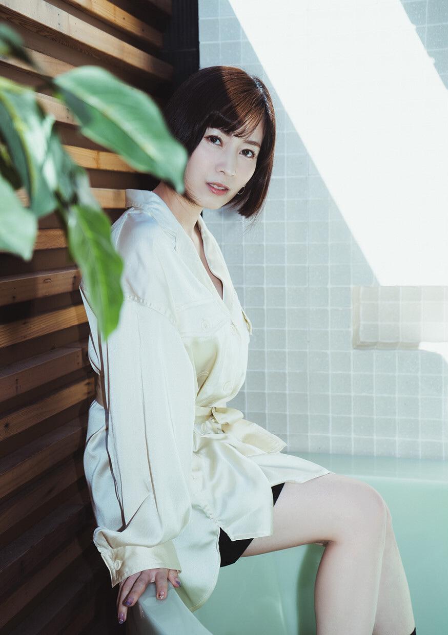 Saki Okuda 奥田咲, 写真集 #Escape Set.02(4)