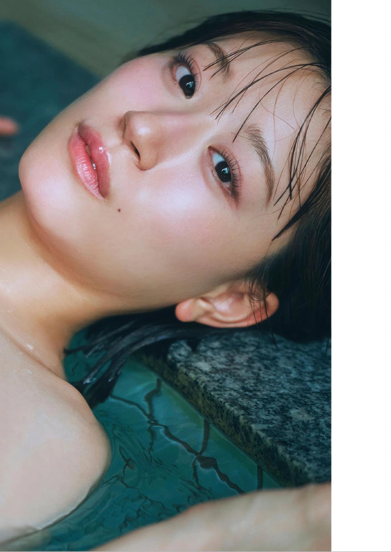 Rei Jonishi 上西怜, Weekly Playboy 2025 No.41 (週刊プレイボーイ 2025年41号)(14)