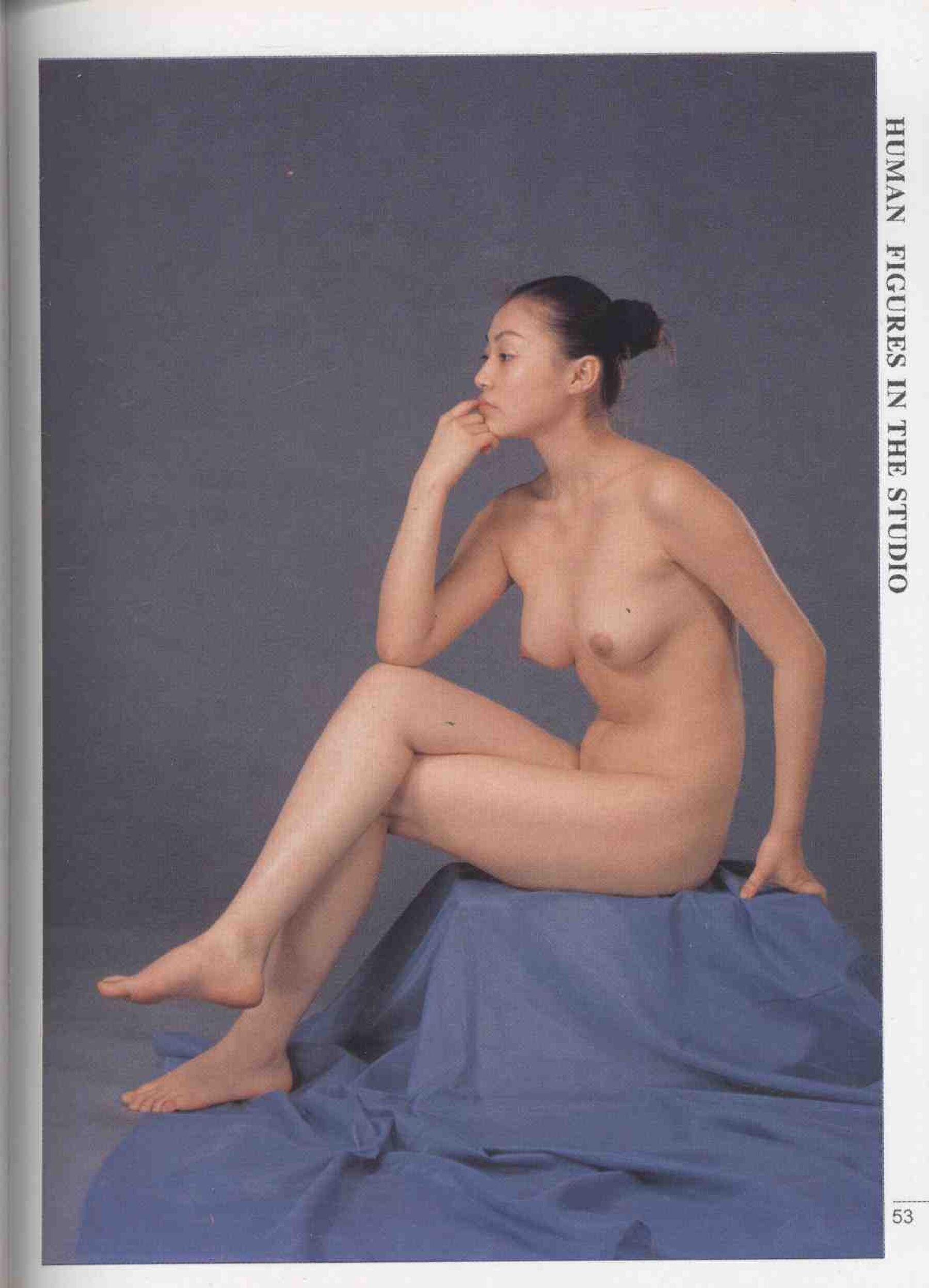 书籍扫描 实用人体模特摄影·坐姿篇(58)