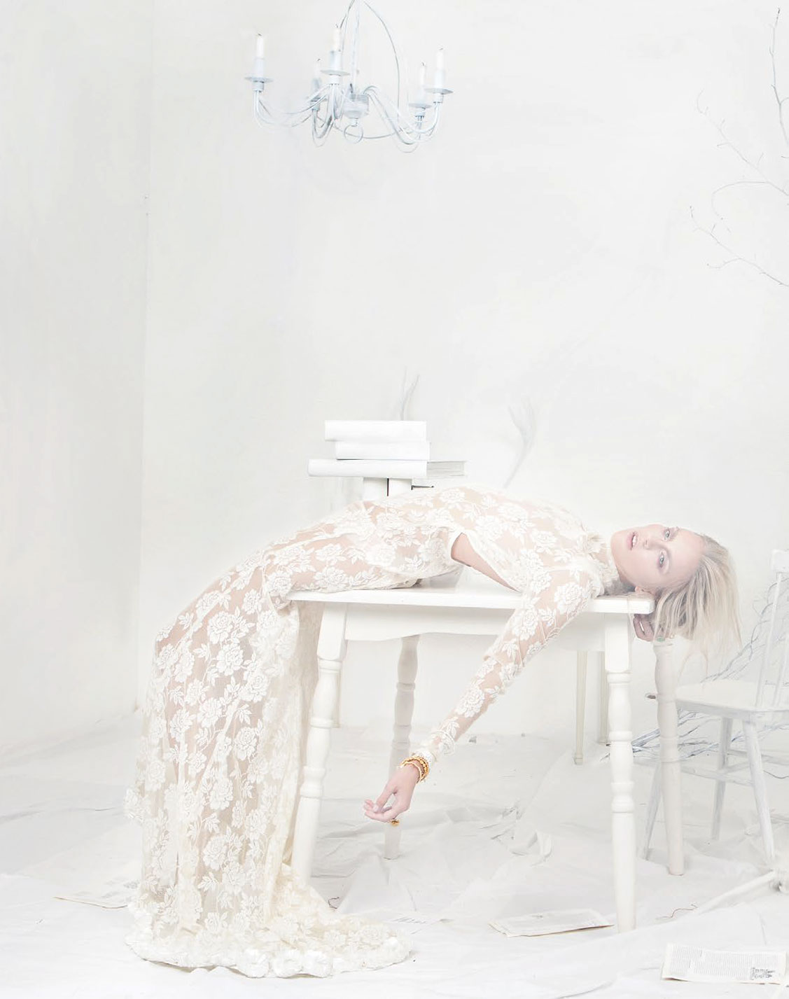 Sarah Dietrich and Marijana Jurcevic by Martin Hohne / The Animal Aspect of White Decadence Sarah Dietrich and Marijana Jurcevic by Martin Hohne / The Animal Aspect of White Decadence