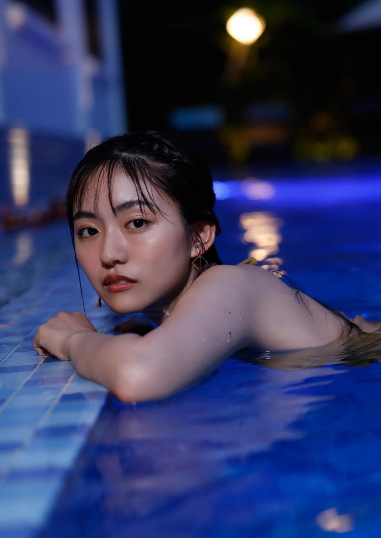 Runa Toyoda 豊田ルナ, 写真集 『side-B：Good to see Moon』 Set.06(7)