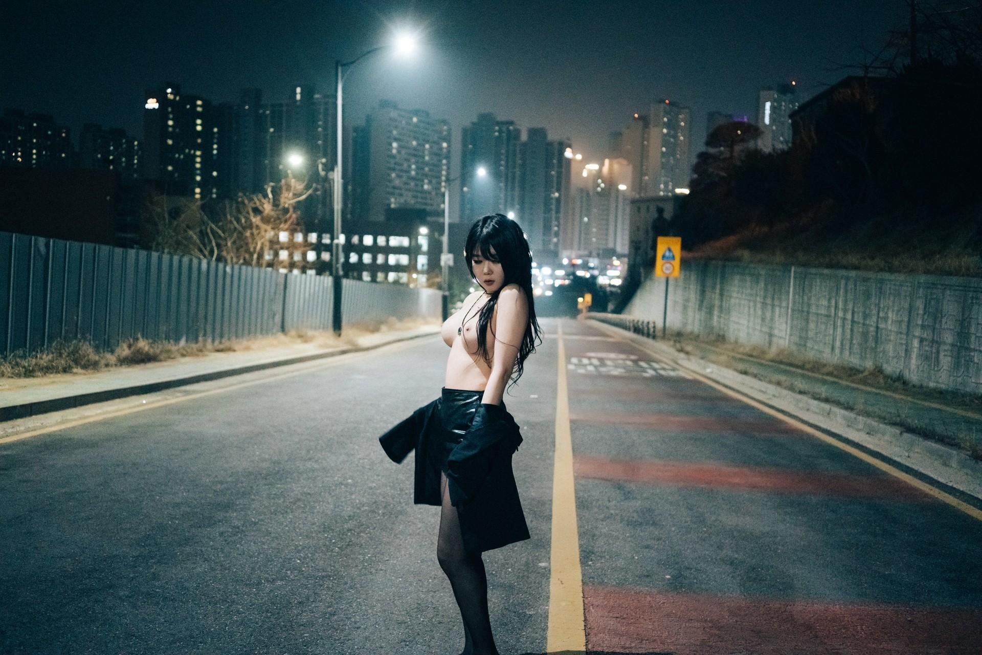 ZIA.Kwon 권지아, [Loozy] XXX At Night Road Set.01(70)