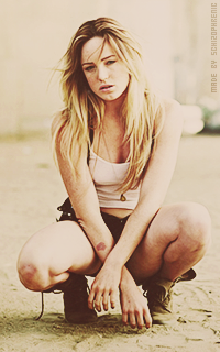 Caity Lotz BOTq2fhc_o