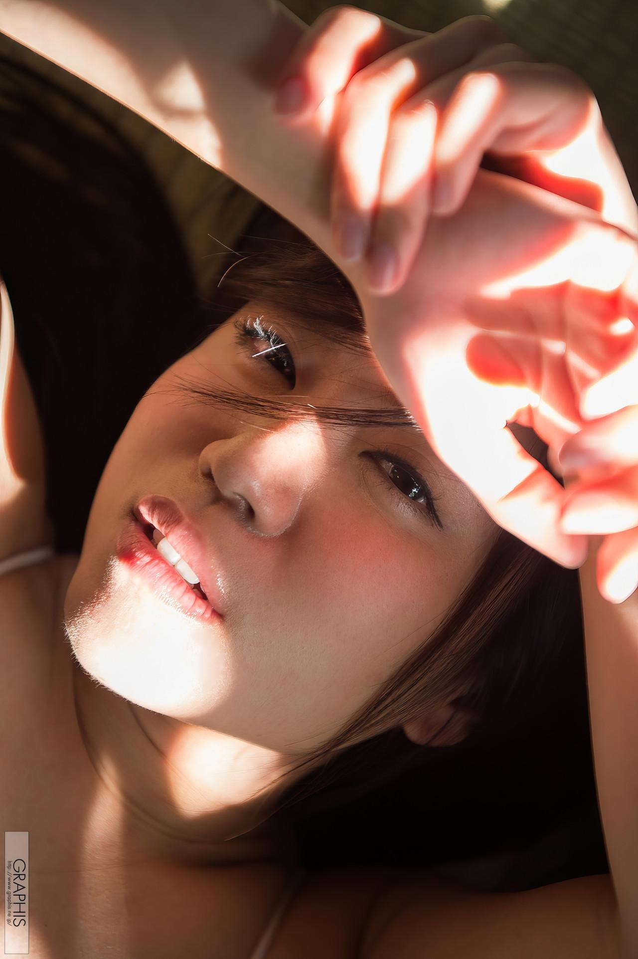 Rin Hatsumi 初美りん, [Graphis] Gals 『Look at me!』 Vol.01(20)