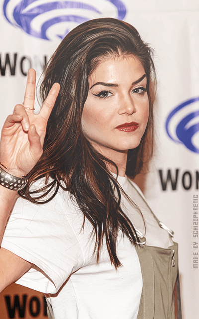 Marie Avgeropoulos - Page 2 FlmoNG40_o