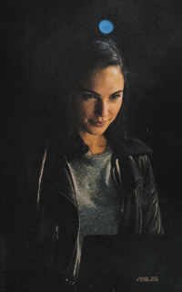 Gal Gadot  WvYjAyxn_o