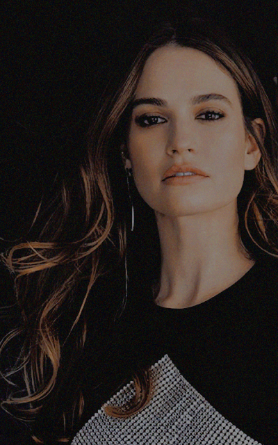 Lily James ZTavvXMo_o