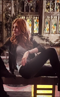 Katherine McNamara 3cd3BdnC_o